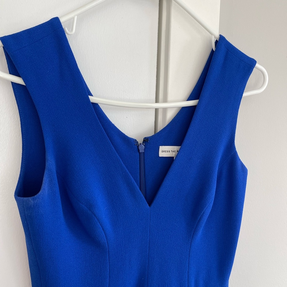 Dress the population blue Sandra plunge crepe trumpet gown